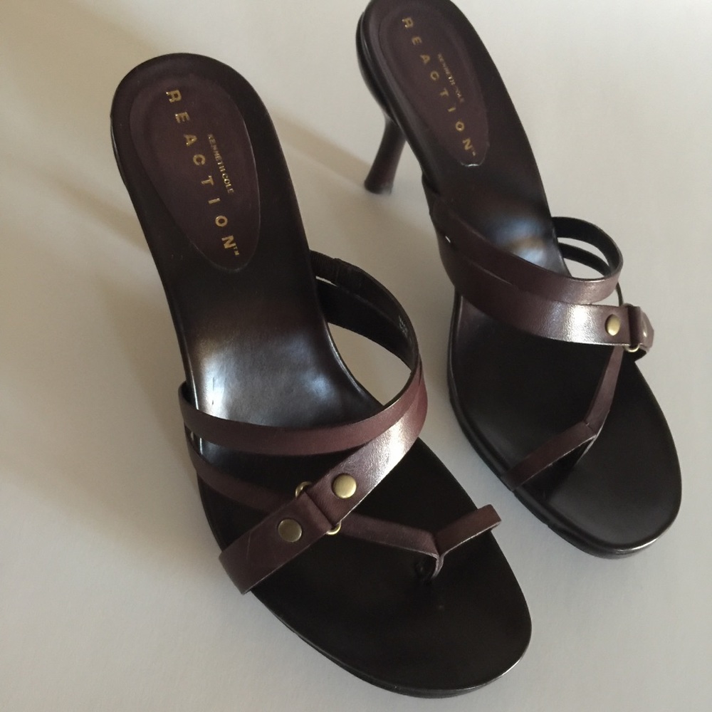 Kenneth Cole Reaction Espresso Strappy Sandals 8.5